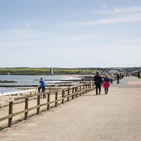 Lovely 2 Bed Apartment Close To Aberdeen Beach! ภายนอก รูปภาพ